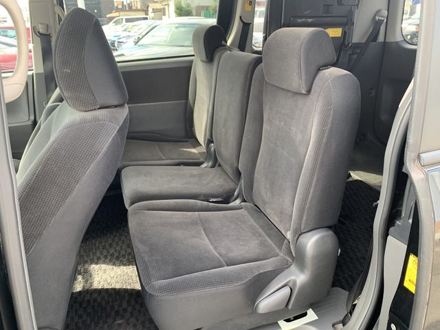 Toyota VOXY 2010-03 5114-13