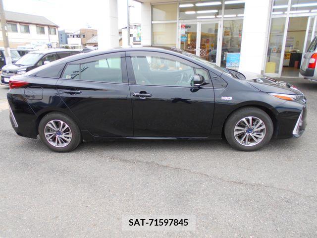 Toyota PRIUS PHV 2019-05 210277-9