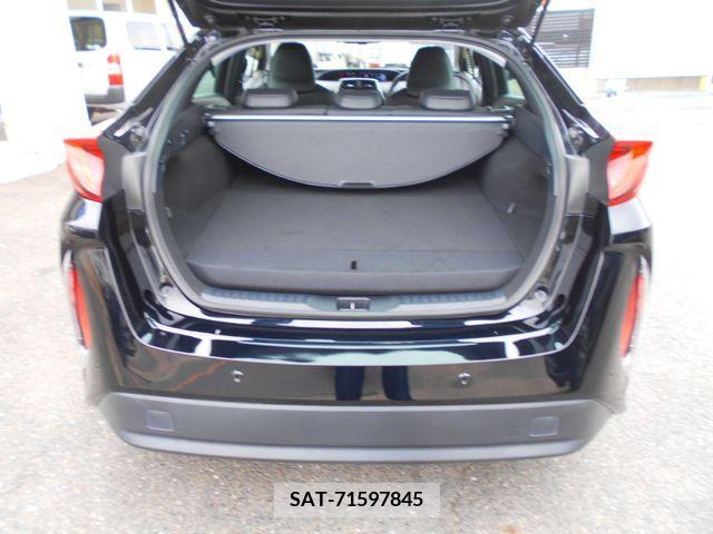 Toyota PRIUS PHV 2019-05 210277-15