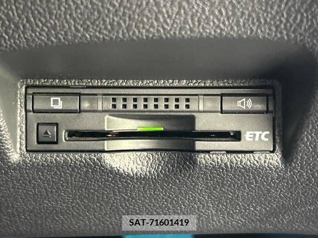 Toyota PRIUS 2016-08 240490-6