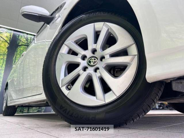 Toyota PRIUS 2016-08 240490-13
