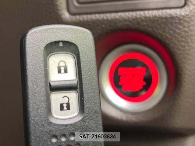 Honda N BOX 2022-09 213332-7