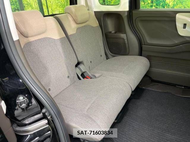 Honda N BOX 2022-09 213332-9