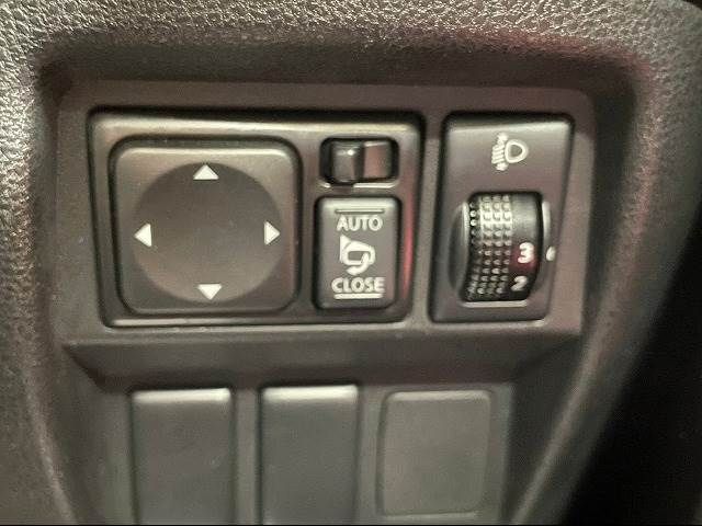 Nissan JUKE 2011-07 191632-14