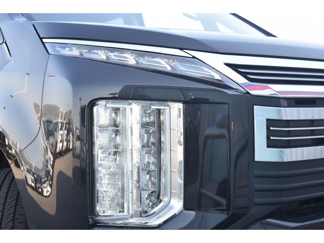 Mitsubishi DELICA D5 2022-12 2643-23
