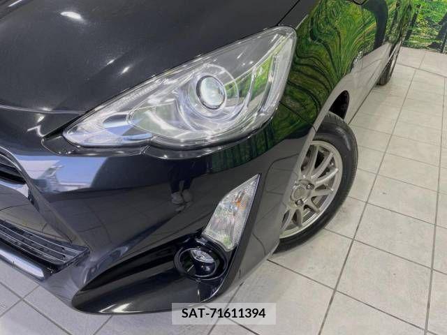 Toyota AQUA 2017-05 208928-12