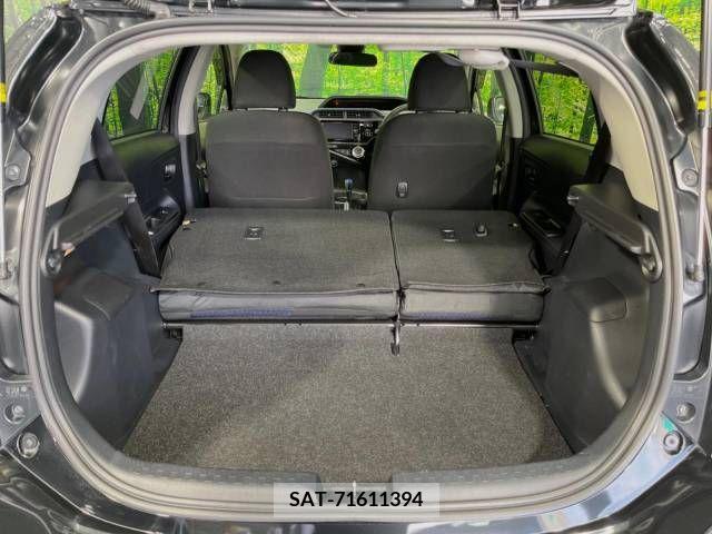 Toyota AQUA 2017-05 208928-10