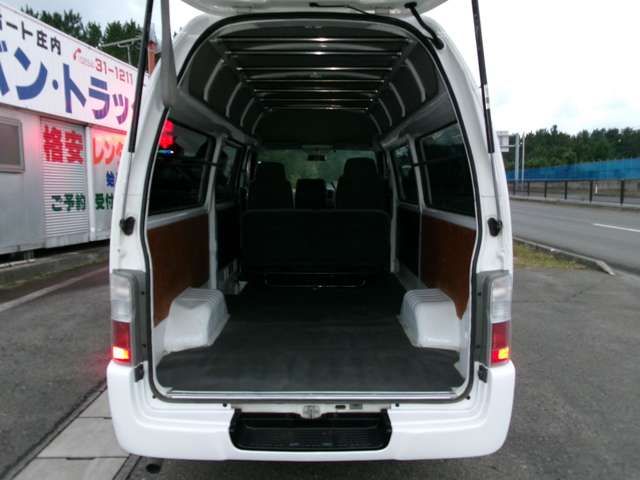 Nissan CARAVAN VAN 2005-08 9936-13