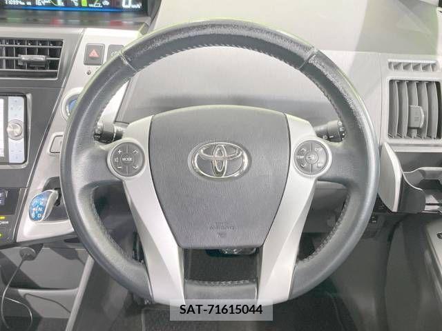 Toyota PRIUS ALPHA 2012-01 283481-11