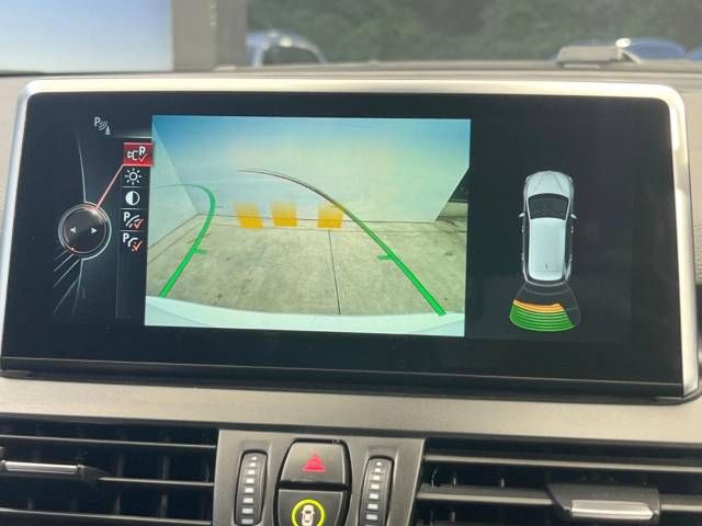 Bmw 2 SERIES 2015-12 9325-3