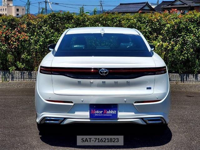 Toyota CROWN 2023-06 200691-3