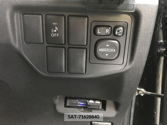 Toyota PRIUS 2013-03 222160-16