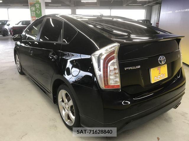 Toyota PRIUS 2013-03 222160-7