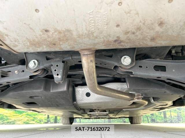 Toyota PRIUS 2017-09 218823-19