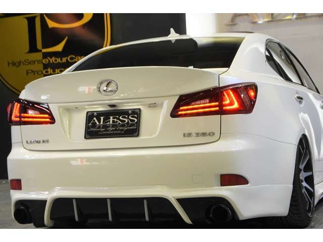 Lexus IS 2005-11 6613-6