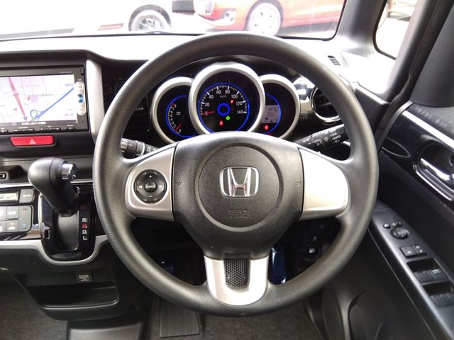 Honda N BOX CUSTOM 2015-07 18597-8