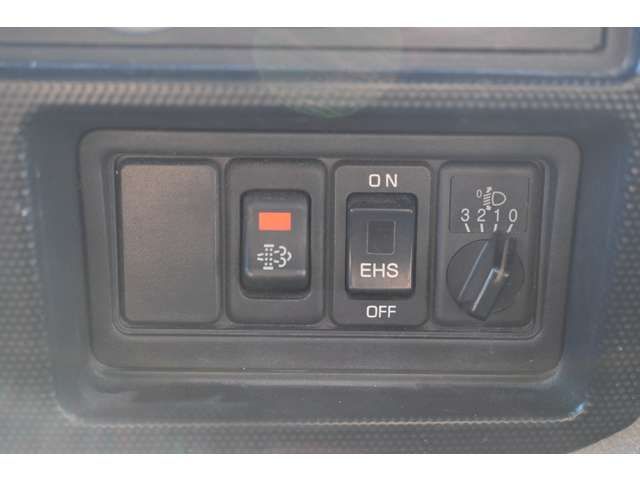 Nissan ATLAS 2007-09 18323-15