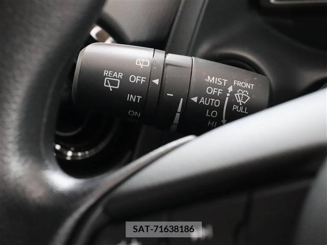 Mazda MAZDA2 2021-03 373737-28