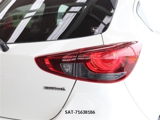 Mazda MAZDA2 2021-03 373737-25