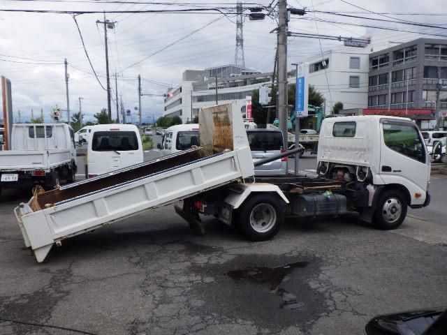 Hino DUTRO 2016-11 13968-1