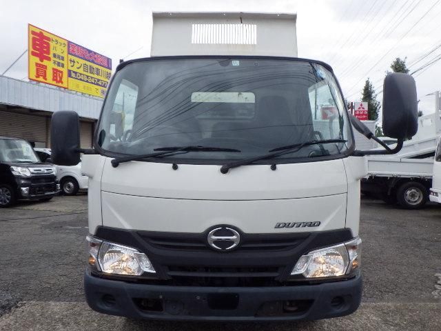 Hino DUTRO 2016-11 13968-5