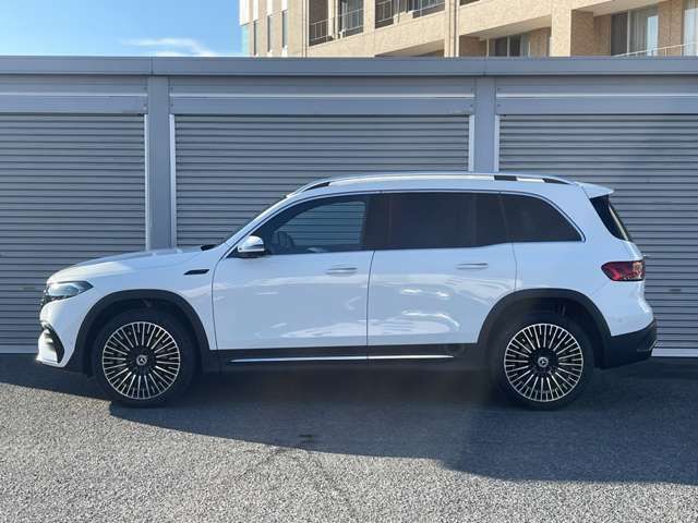 Mercedes Benz EQB 2022-08 23859-6