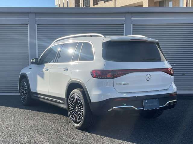 Mercedes Benz EQB 2022-08 23859-5