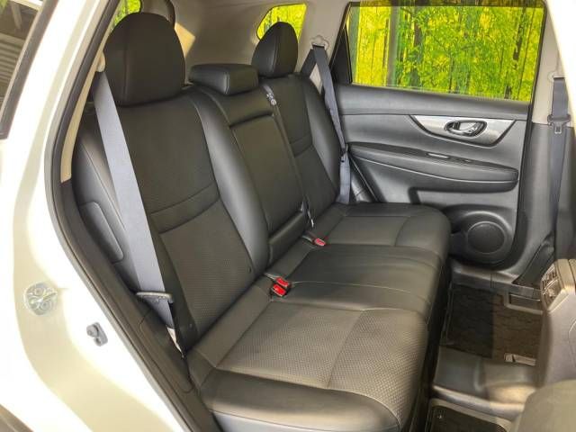 Nissan X-TRAIL 2017-05 21166-9