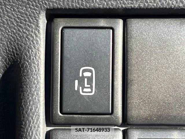 Nissan ROOX 2012-03 363132-3