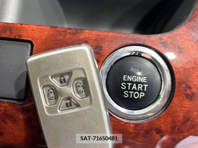 Toyota VOXY 2009-10 370384-7