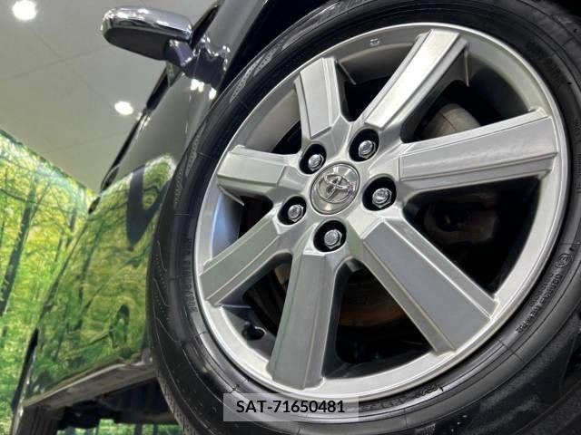 Toyota VOXY 2009-10 370384-14