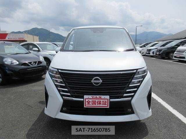 Nissan SERENA 2024-03 284292-18