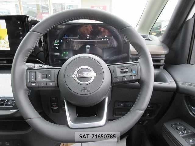 Nissan SERENA 2024-03 284292-3