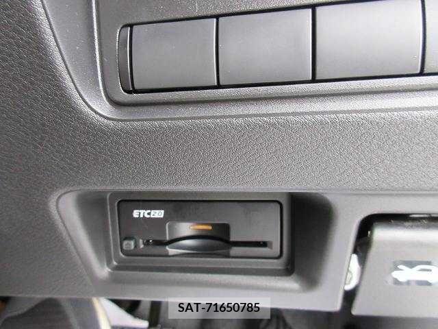 Nissan SERENA 2024-03 284292-7