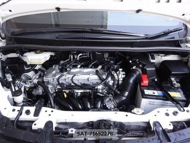 Toyota NOAH 2018-06 216242-19