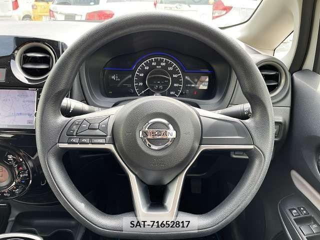 Nissan NOTE 2017-07 342755-4