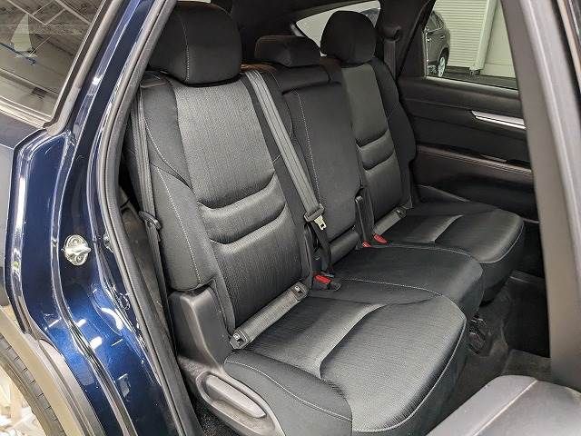 Mazda CX-8 2018-02 12350-9