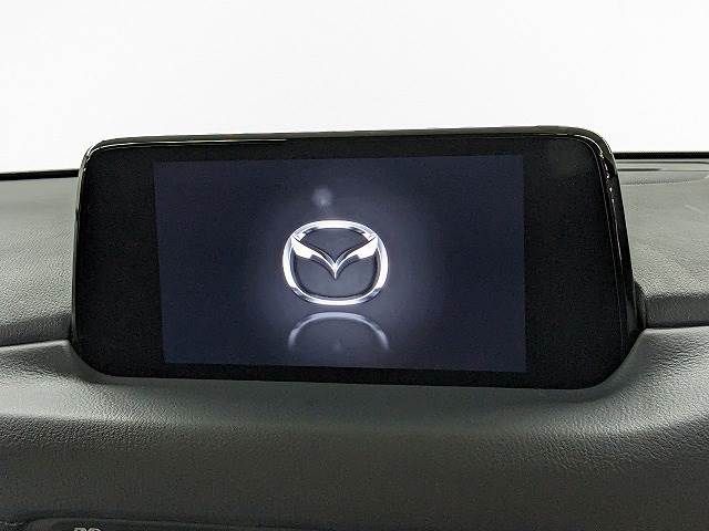Mazda CX-8 2018-02 12350-2