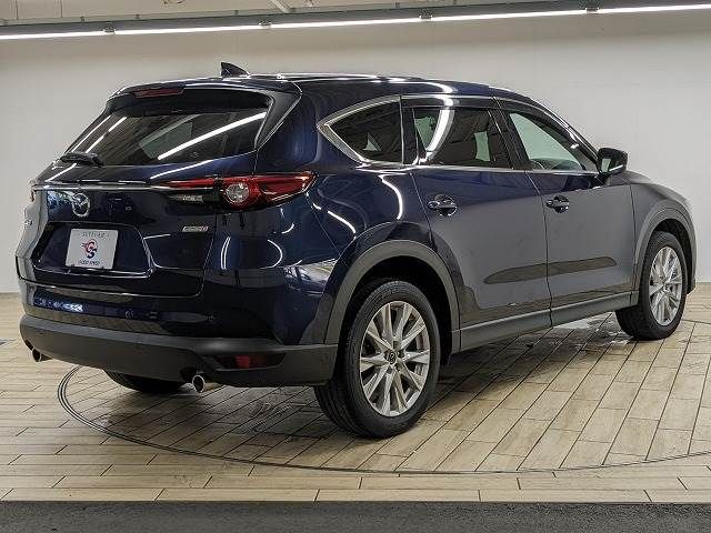 Mazda CX-8 2018-02 12350-15
