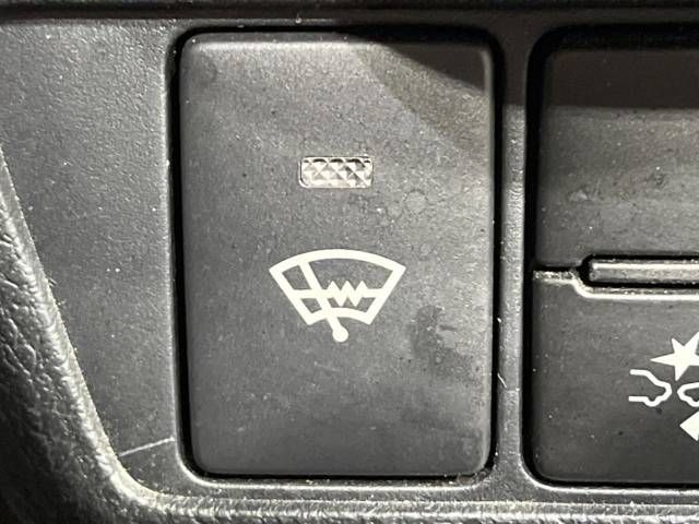 Toyota COROLLA FIELDER 2018-11 194680-4