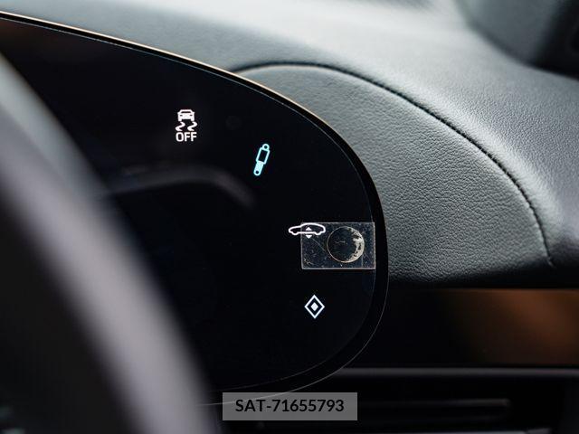Porsche Taycan 2021-06 366267-16