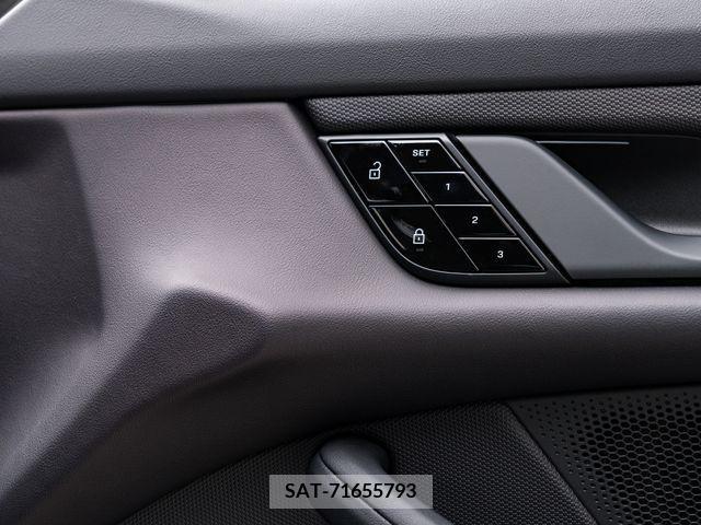 Porsche Taycan 2021-06 366267-15