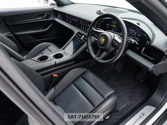 Porsche Taycan 2021-06 366267-19