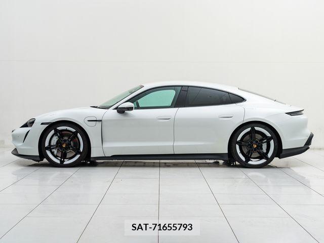 Porsche Taycan 2021-06 366267-5
