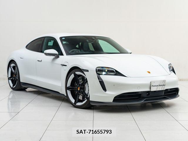 Porsche Taycan 2021-06 366267-13