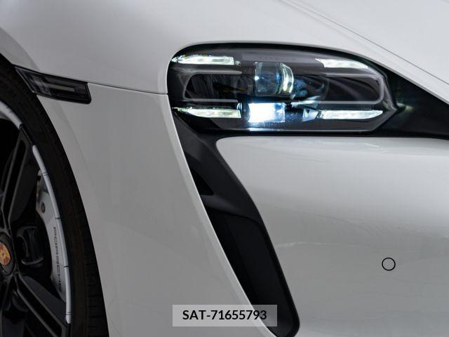 Porsche Taycan 2021-06 366267-12