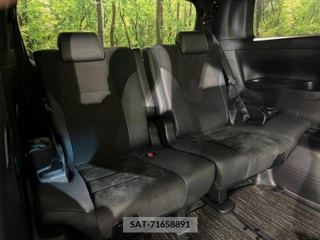 Toyota ALPHARD 2020-11 355559-10