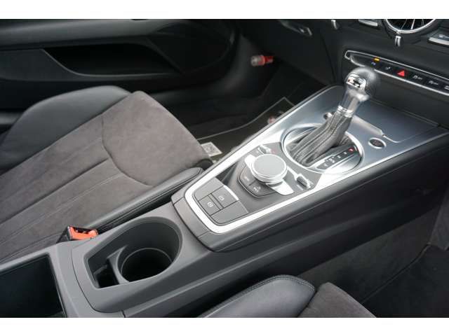 Audi TT 2016-09 181835-9