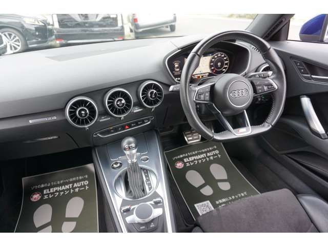 Audi TT 2016-09 181835-1