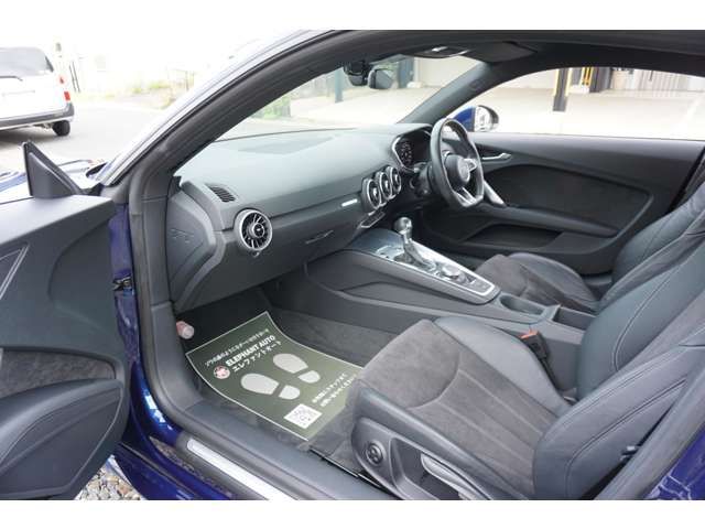Audi TT 2016-09 181835-18